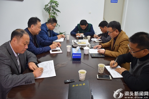 区人大主任赴霓屿街道调研换届选举工作