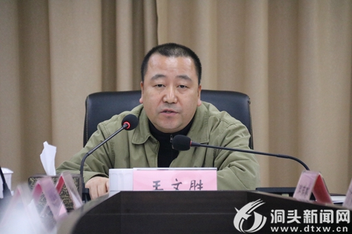 我区全力推进街道环境综合整治