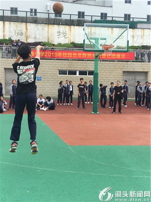 部门动态 正文        洞头网讯 (通讯员 苏友尊) 5月20日至21日,海霞