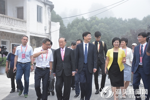 两岸青年齐聚“同心小镇”：百会百企  共筑同心
