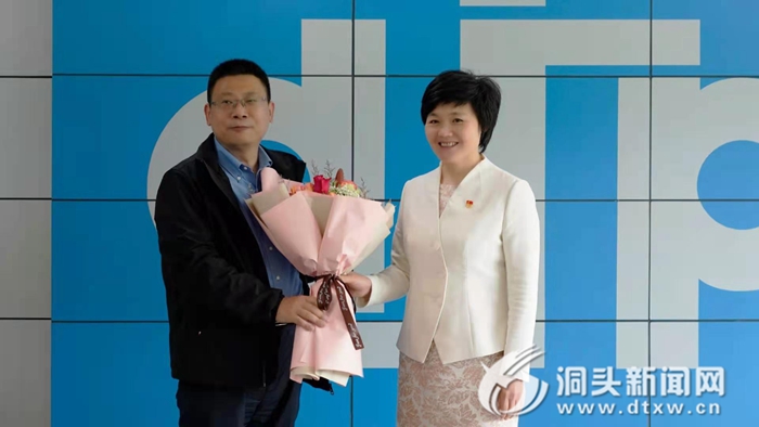 林霞走访慰问省市劳模：弘扬劳模精神 凝聚奋进力量