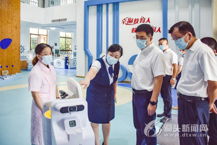 红木家具业乱象：商家装糊涂 破费者真糊涂-
