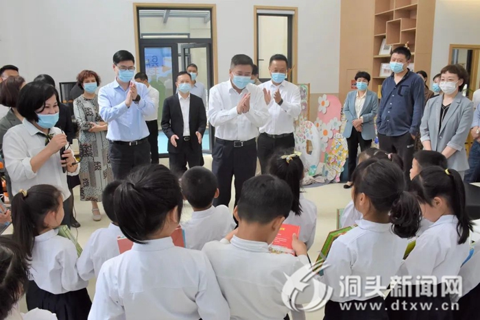 葛益平来我区开展“六一”慰问和儿童友好城市建设工作调研