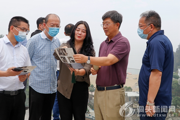 大连市人大常委会副主任卢林一行来我区调研