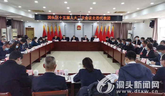 時尚服裝海報排版教程（時尚衣服海報）