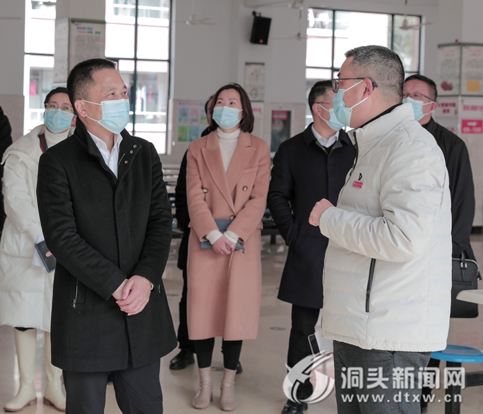 区领导开展“大走访大调研大服务大解题”活动