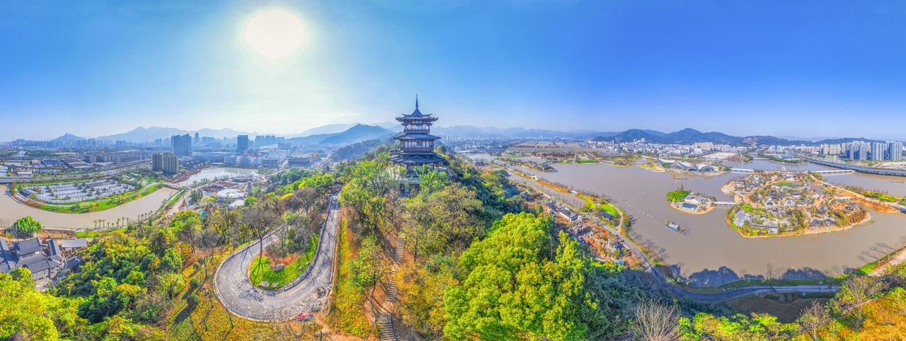 ����԰��԰ɽˮ����չ¶����