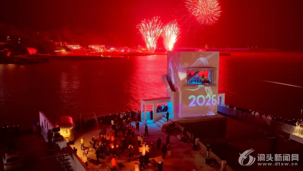 ��ʱ�У�����ͷ�������ߡ����¥������Ϯ�ɱ�