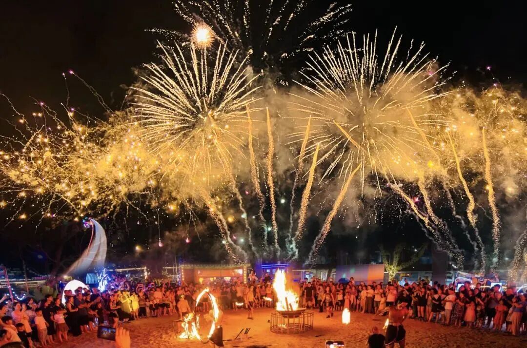 ���ն���حһ���̻��㣬Ϊ���ܵ�����ͷ��ҹ���á���