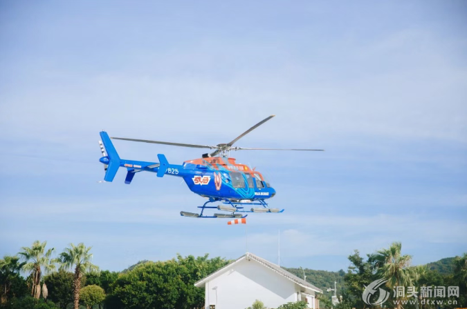 �ƶˡ��ɽ������ͷ���й۾�˫���飬���ڵ���ʱ������